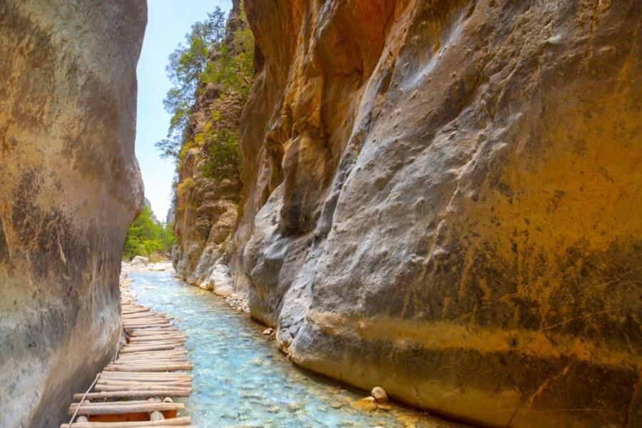 Poseidon Suites Hotel Σταυρός Εξωτερικό φωτογραφία
